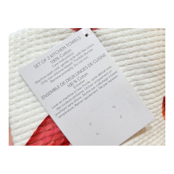 NEW KitchenAid Valentine's Macaroons Pattern Kitchen Towels 16" x 28" (Set of 2) - Picture 3 of 3